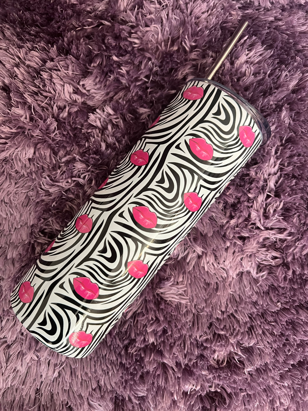 Tiger Hot Lips Tumbler
